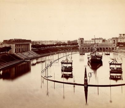 Vai alla pagina Spettacolo nautico e pirotecnico nell’anfiteatro dell’Arena a Milano