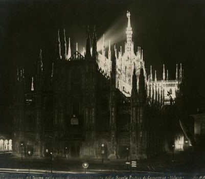 Vai alla pagina Luci e ombre. Piccola storia dell&rsquo;illuminazione a Milano, a cura di Chiara Belloni e Federica Miotti
